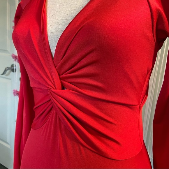 Red Long Sleeve Front Knot Cut Out Back Top Size XS - Picture 4 of 16